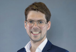 Dr. Carl Heckmann
